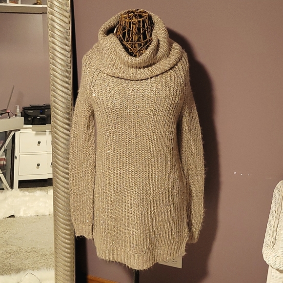 Mossimo Tunic Length Cowlneck Sweater 
